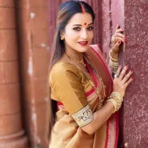 antara biswas details|Antara Biswas (Monalisa) Height, Weight, Husband, Age & Image。